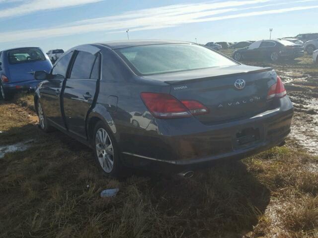 4T1BK36B88U278755 - 2008 TOYOTA AVALON XL GRAY photo 3