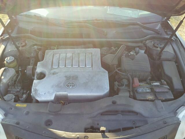 4T1BK46K28U068657 - 2008 TOYOTA CAMRY LE შავი ფოტო 7