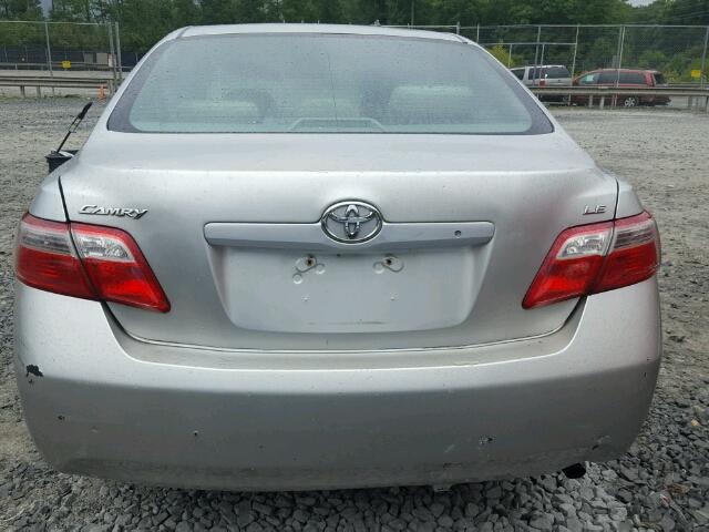 4T1BE46K47U028165 - 2007 TOYOTA CAMRY NEW SILVER photo 10