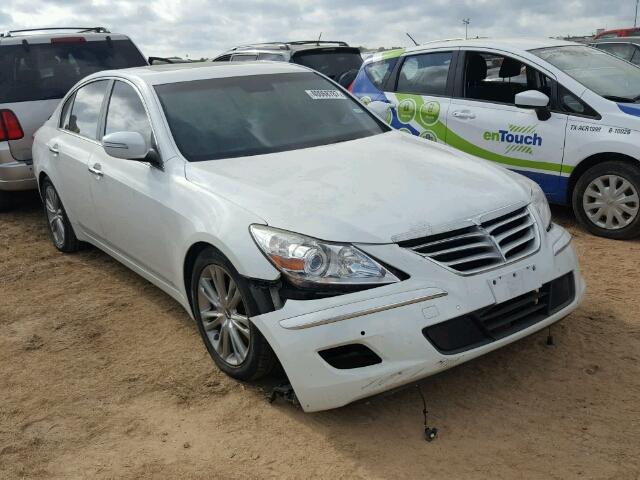 KMHGC4DF7BU132319 - 2011 HYUNDAI GENESIS 4. WHITE photo 1