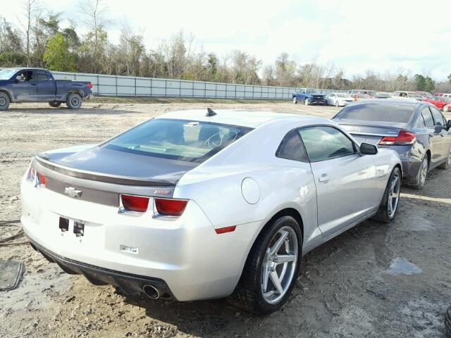 2G1FK1EJ0A9129495 - 2010 CHEVROLET CAMARO SS SILVER photo 4