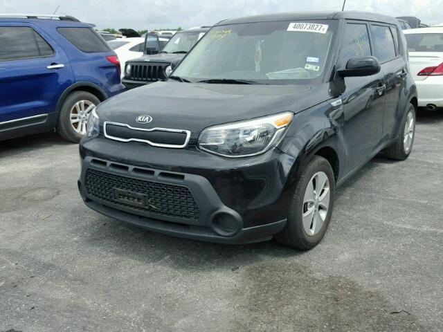 KNDJN2A28F7772750 - 2015 KIA SOUL BLACK photo 2