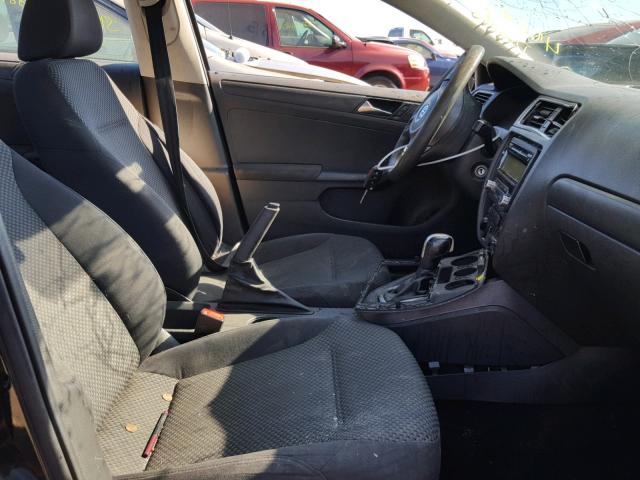 3VW2K7AJ1BM077380 - 2011 VOLKSWAGEN JETTA BASE Սև լուսանկար 5