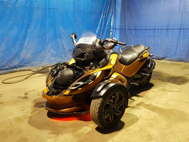 2BXNABC16DV000557 - 2013 CAN-AM SPYDER ROA ORANGE photo 2