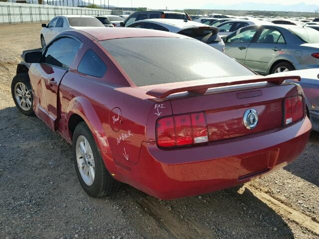 1ZVHT80N185158380 - 2008 FORD MUSTANG RED photo 3