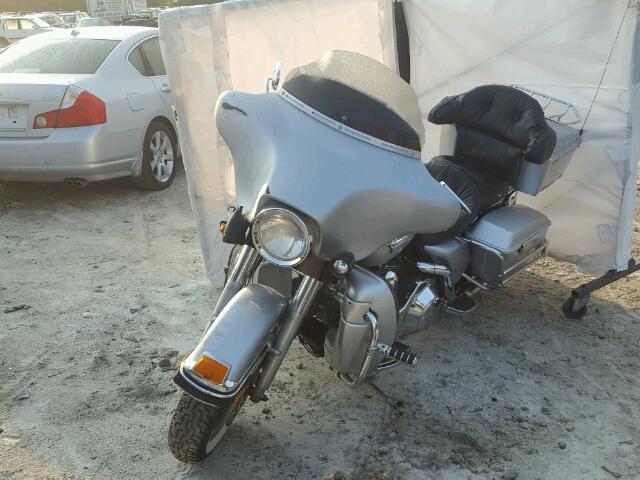 1HD1FMW161Y635977 - 2001 HARLEY-DAVIDSON FLHTPI GRAY photo 2