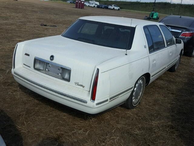 1G6KD54Y2XU725101 - 1999 CADILLAC DEVILLE WHITE photo 4