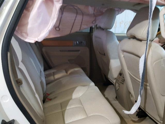 2LMDU68C67BJ13340 - 2007 LINCOLN MKX WHITE photo 6