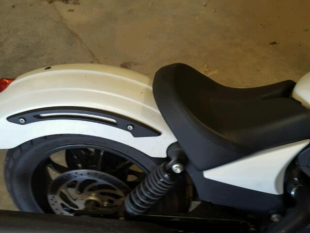 5VPFTB00XH3003593 - 2017 VICTORY MOTORCYCLES OCTANE თეთრი ფოტო 6