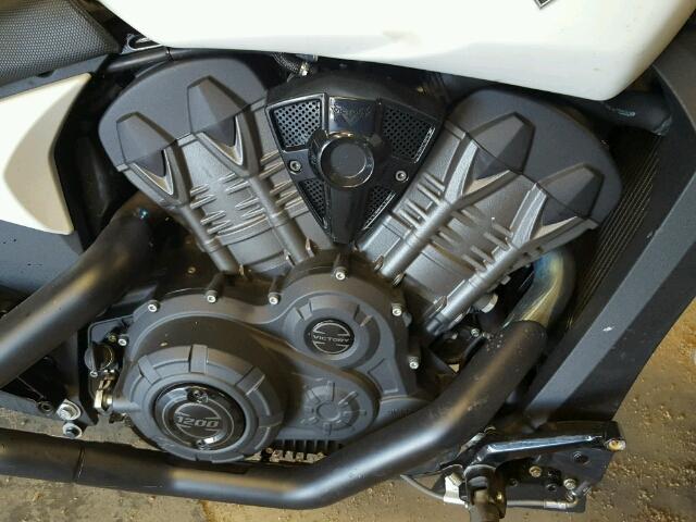 5VPFTB00XH3003593 - 2017 VICTORY MOTORCYCLES OCTANE თეთრი ფოტო 7