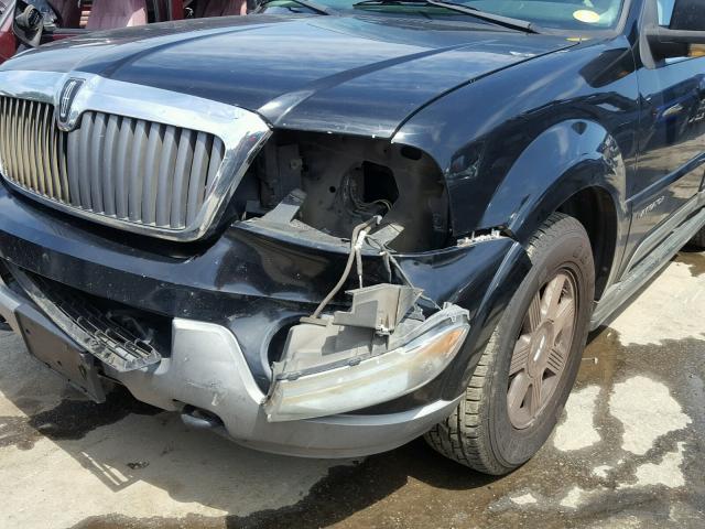 5LMFU28R14LJ41413 - 2004 LINCOLN NAVIGATOR 黑色 照片 9