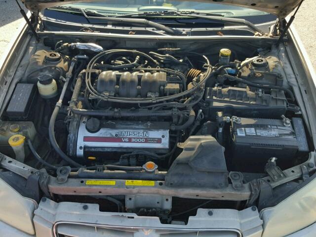 JN1CA31D01T618161 - 2001 NISSAN MAXIMA GXE GOLD photo 7