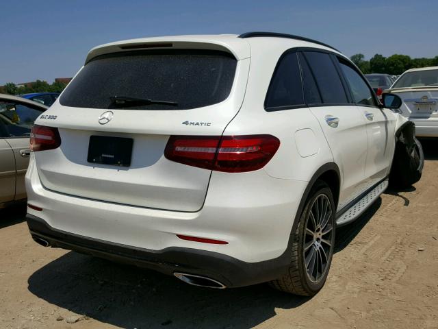 WDC0G4KB1HF116554 - 2017 MERCEDES-BENZ GLC 300 4M WHITE photo 4