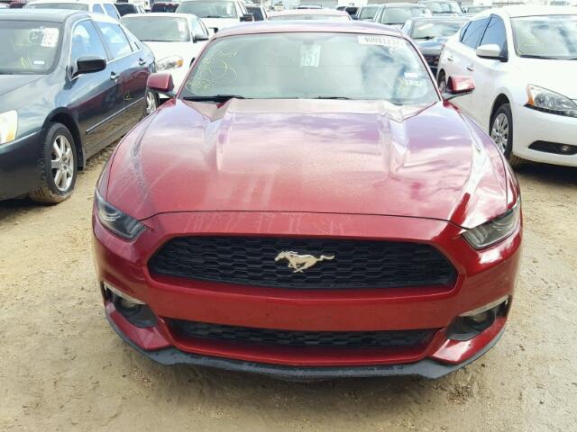 1FA6P8TH9F5352386 - 2015 FORD MUSTANG RED photo 9