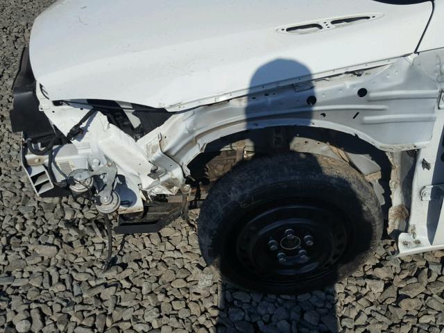 2G4GR5EK8C9121313 - 2012 BUICK REGAL WHITE photo 9