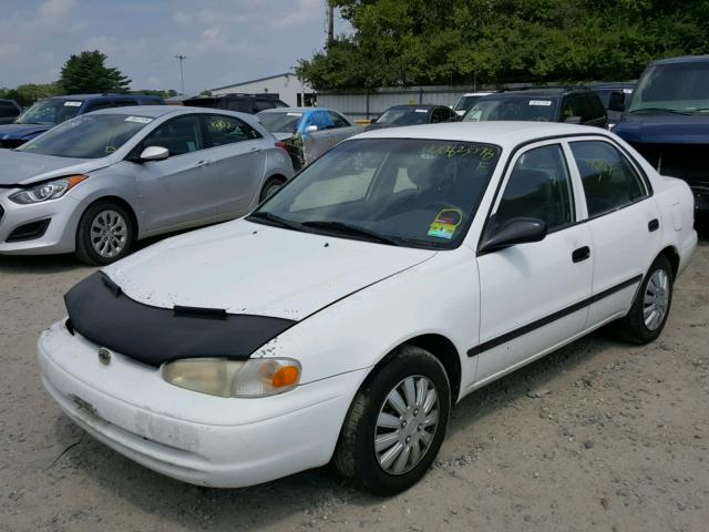 1Y1SK5283XZ445353 - 1999 CHEVROLET GEO PRIZM WHITE photo 2