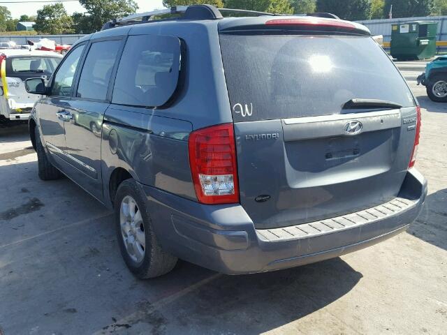 KNDMC233076017429 - 2007 HYUNDAI ENTOURAGE BLUE photo 3