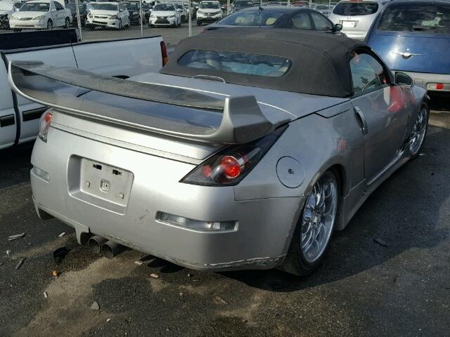 JN1AZ36A35M753116 - 2005 NISSAN 350Z ROADS SILVER photo 4