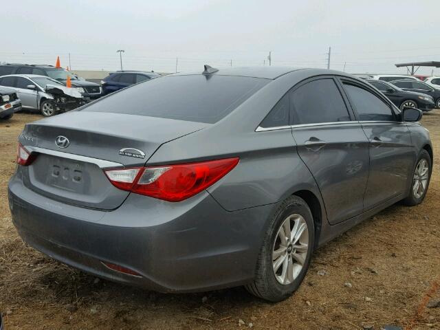 5NPEB4AC1DH620543 - 2013 HYUNDAI SONATA GLS SILVER photo 4