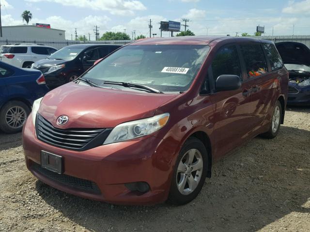 5TDZK3DC0ES464188 - 2014 TOYOTA SIENNA BAS RED photo 2