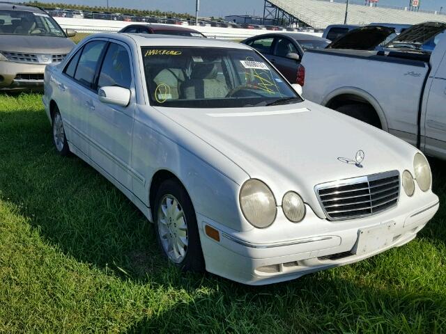 WDBJF65J2YB008817 - 2000 MERCEDES-BENZ E 320 WHITE photo 1