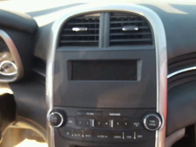 1G11B5SL9EF136126 - 2014 CHEVROLET MALIBU LS 银色 照片 9