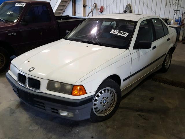 WBACB4310NFF78526 - 1992 BMW 325 I AUTO WHITE photo 2