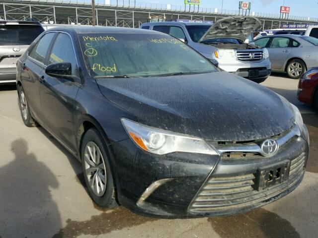 4T4BF1FK1FR451995 - 2015 TOYOTA CAMRY LE 黑色 照片 1