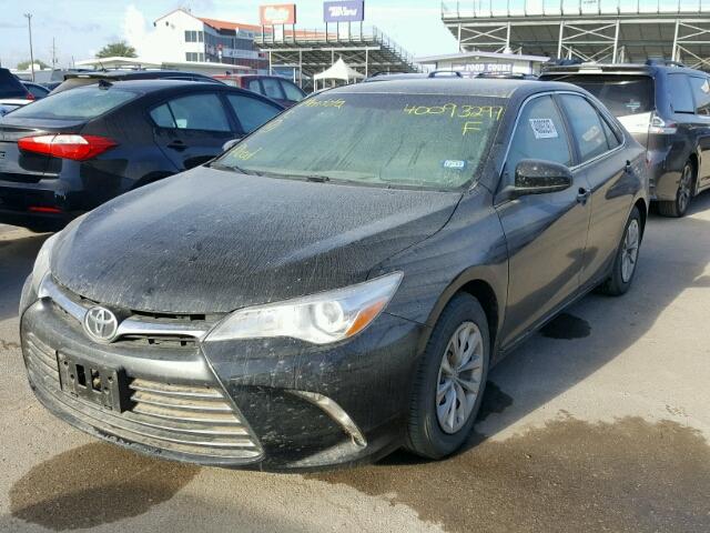 4T4BF1FK1FR451995 - 2015 TOYOTA CAMRY LE 黑色 照片 2