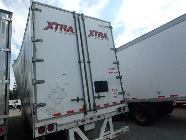 1S12E9534XE439307 - 1999 STRICK 28X102 TRAILER WHITE photo 4