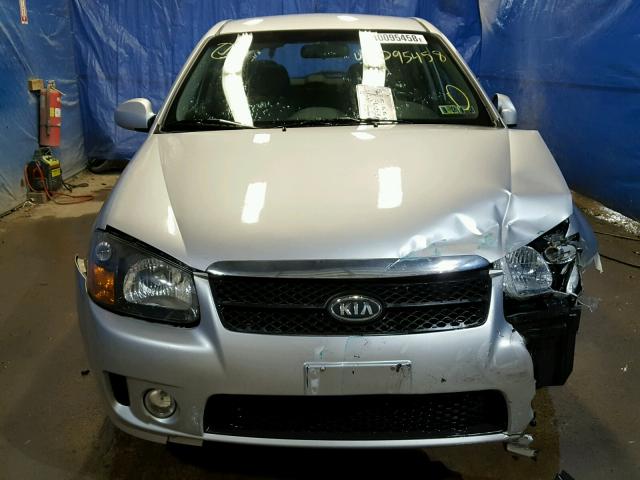 KNAFE162885017912 - 2008 KIA SPECTRA5 5 SILVER photo 9