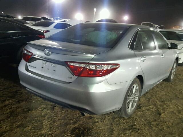 4T1BF1FK2HU335752 - 2017 TOYOTA CAMRY LE SILVER photo 4