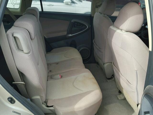 JTMZD33V865022845 - 2006 TOYOTA RAV4 金色 照片 6