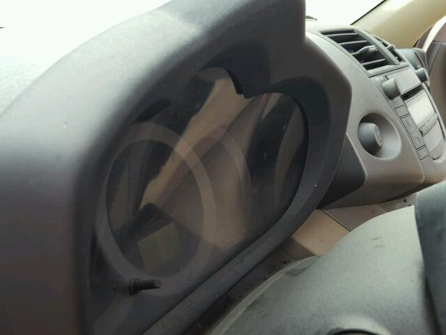 JTMZD33V865022845 - 2006 TOYOTA RAV4 金色 照片 8