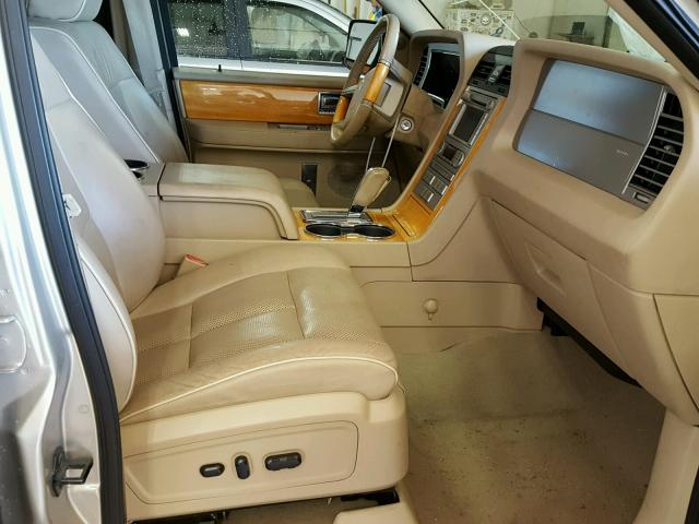 5LMFL28577LJ11174 - 2007 LINCOLN NAVIGATOR 米色 照片 5