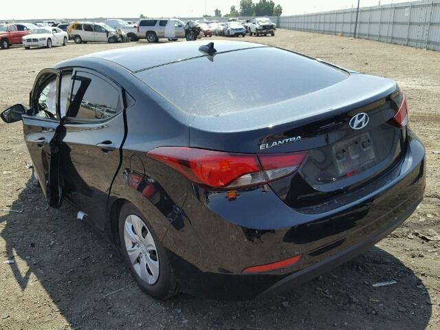 5NPDH4AE1GH715314 - 2016 HYUNDAI ELANTRA SE BLACK photo 3