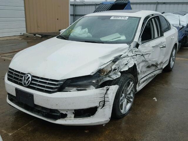 1VWCN7A38DC048069 - 2013 VOLKSWAGEN PASSAT SEL WHITE photo 2