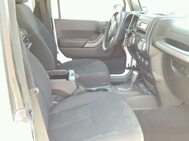 1C4AJWAG2FL507327 - 2015 JEEP WRANGLER S WHITE photo 5