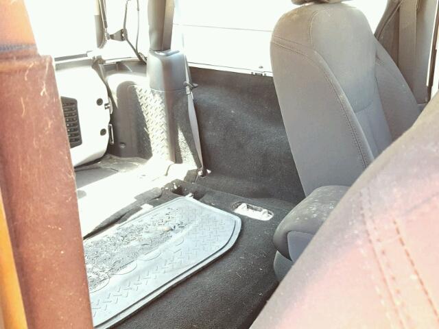 1C4AJWAG2FL507327 - 2015 JEEP WRANGLER S WHITE photo 6