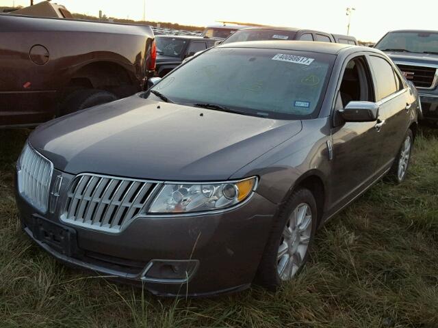 3LNHL2GC1BR770695 - 2011 LINCOLN MKZ GRAY photo 2