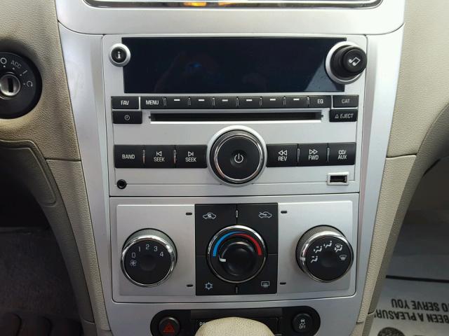 1G1ZC5E04CF133603 - 2012 CHEVROLET MALIBU 1LT 银色 照片 9