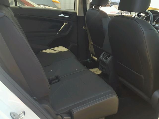 3VV3B7AX9JM039441 - 2018 VOLKSWAGEN TIGUAN SE Weiß Foto 6