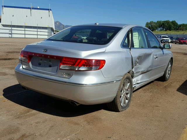 KMHFC46F19A368615 - 2009 HYUNDAI AZERA SE SILVER photo 4