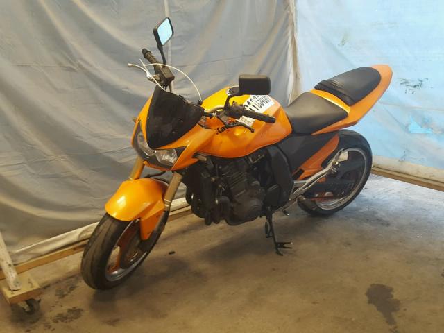 JKAZRCA133A005871 - 2003 KAWASAKI ZR1000 A1 ORANGE photo 2