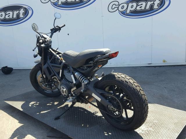 ML015ANM2HT011986 - 2017 DUCATI SCRAMBLER BLACK photo 3
