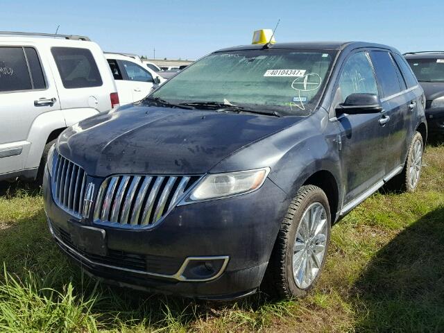 2LMDJ6JK0DBL33160 - 2013 LINCOLN MKX BLACK photo 2