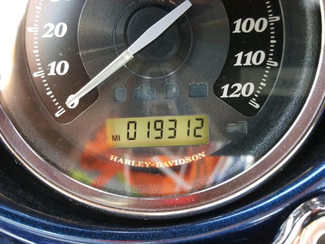 1HD1KEM15CB685960 - 2012 HARLEY-DAVIDSON FLHTK ELEC 蓝色 照片 8