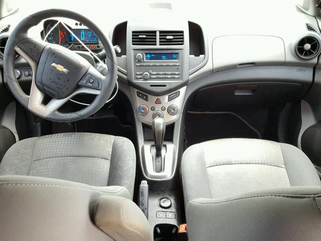 1G1JA5SH4D4100501 - 2013 CHEVROLET SONIC LS 红色 照片 9