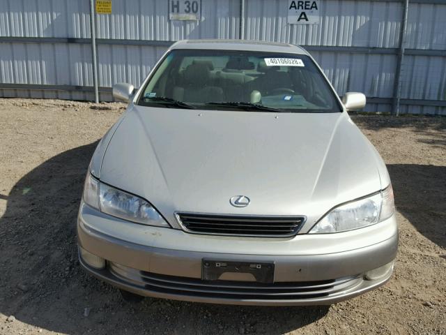 JT8BF22G0V0049427 - 1997 LEXUS ES 300 GOLD photo 9