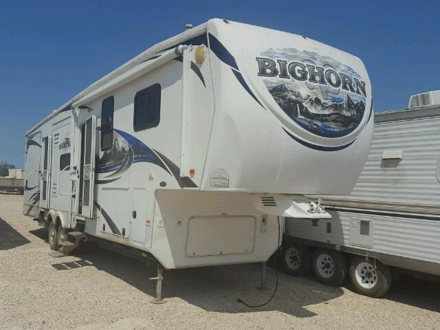 5SFBG392XBE229346 - 2011 HEART LAND MARINE/TRL WHITE photo 1